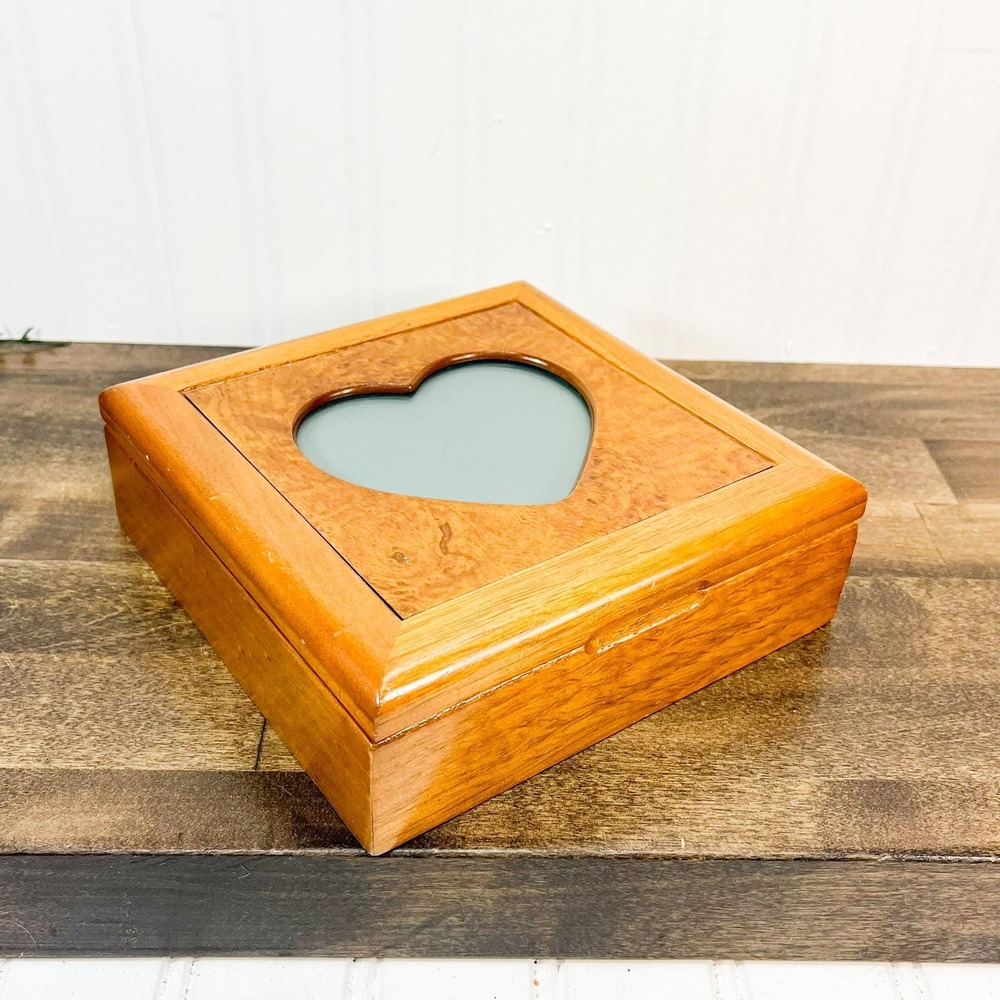 Vintage‎ Wooden Heart Jewelry Box: Photo Display Mirror